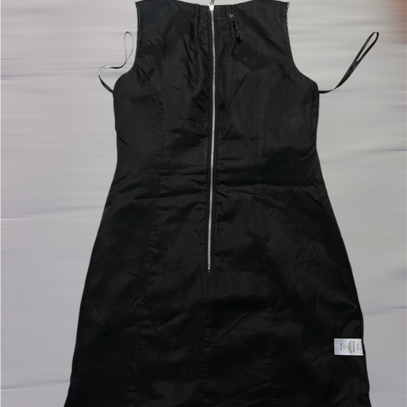 Beautiful dress Laundry by Shelli Segal - Picture 10 of 10